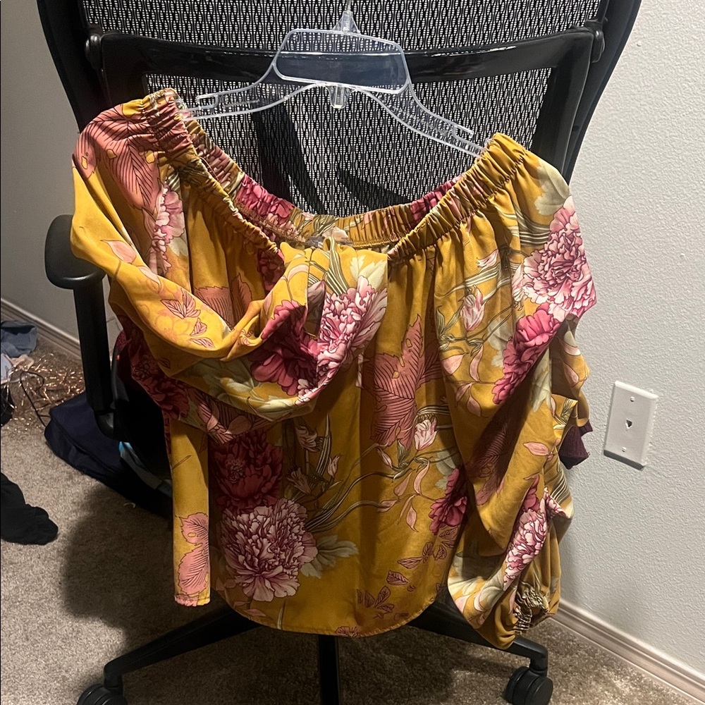 Sans Souci Multicolor Off the Shoulder Floral Top